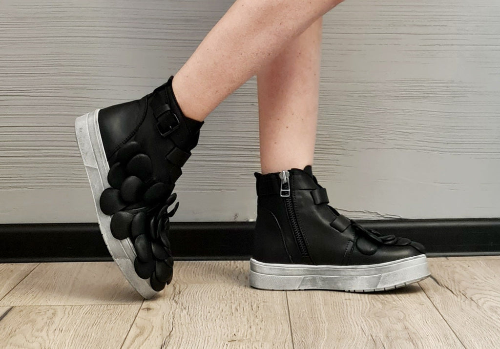 Black Genuine Leather Sneakers Women – Handmade Extravagant Urban Shoes, Floral Design, Casual Outfit Sneakers, Sizes 42–45