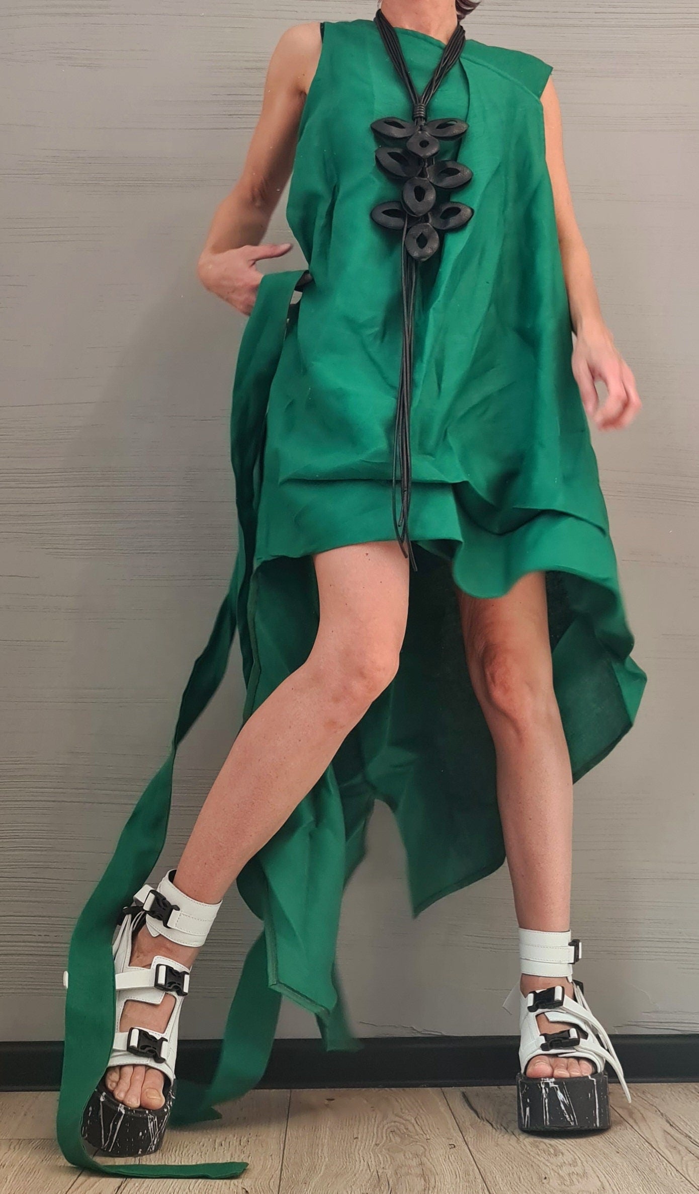 Linen Green Dress, Asymmetric Dress, Plus Size Clothing, Oversize Dress, Sleeveless Dress, Minimalist Dress, Plus Size Dress