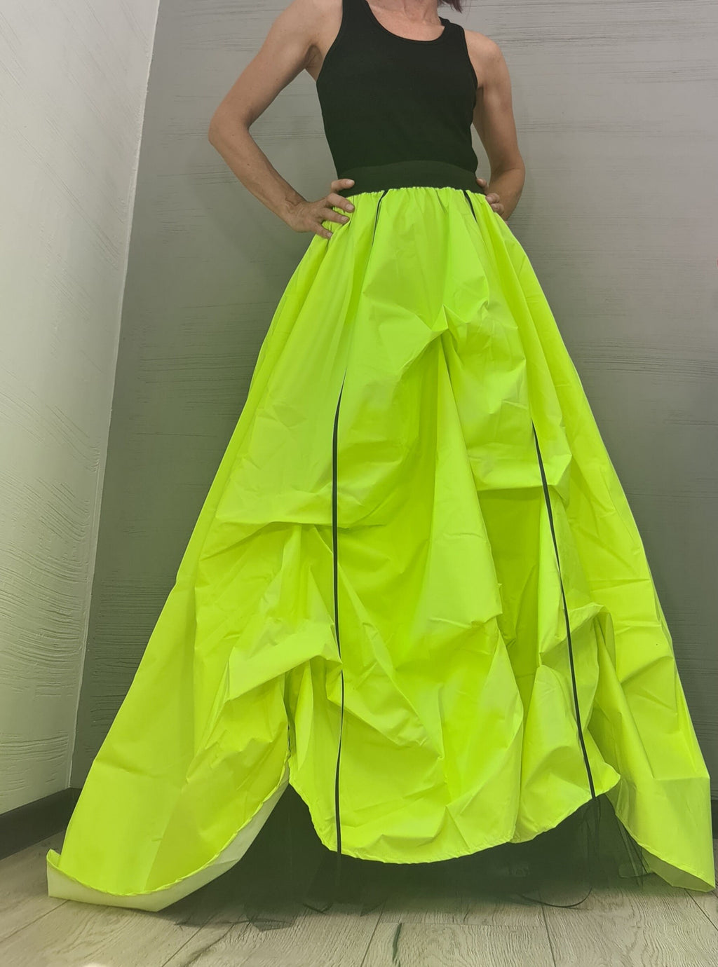 New collection Extravagant Ball Skirt Women, Avant-garde Tutu Cocktail Skirt, Asymmetric Long Short Skirt, High Tulle Circle Wedding Skirt