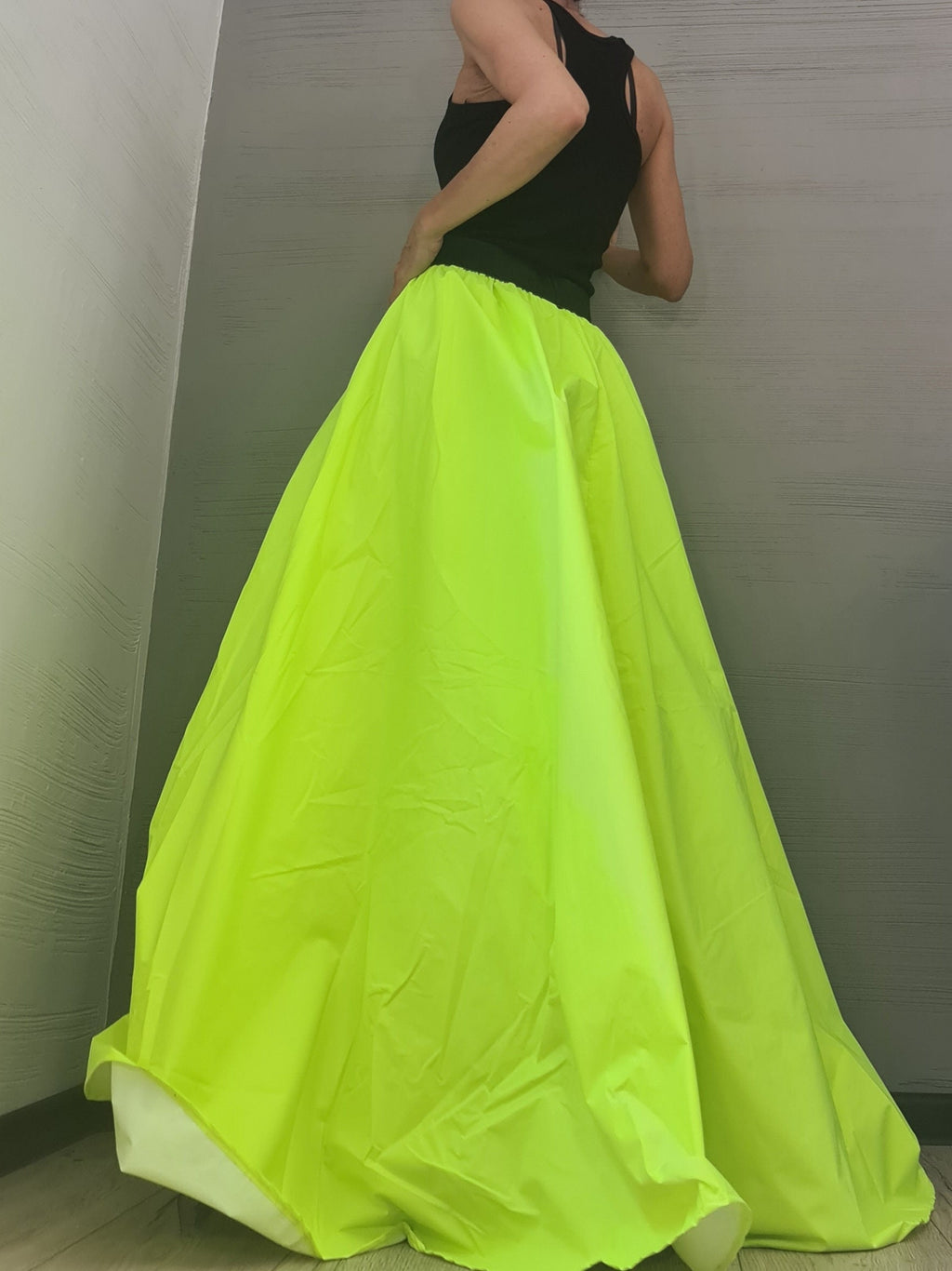 New collection Extravagant Ball Skirt Women, Avant-garde Tutu Cocktail Skirt, Asymmetric Long Short Skirt, High Tulle Circle Wedding Skirt