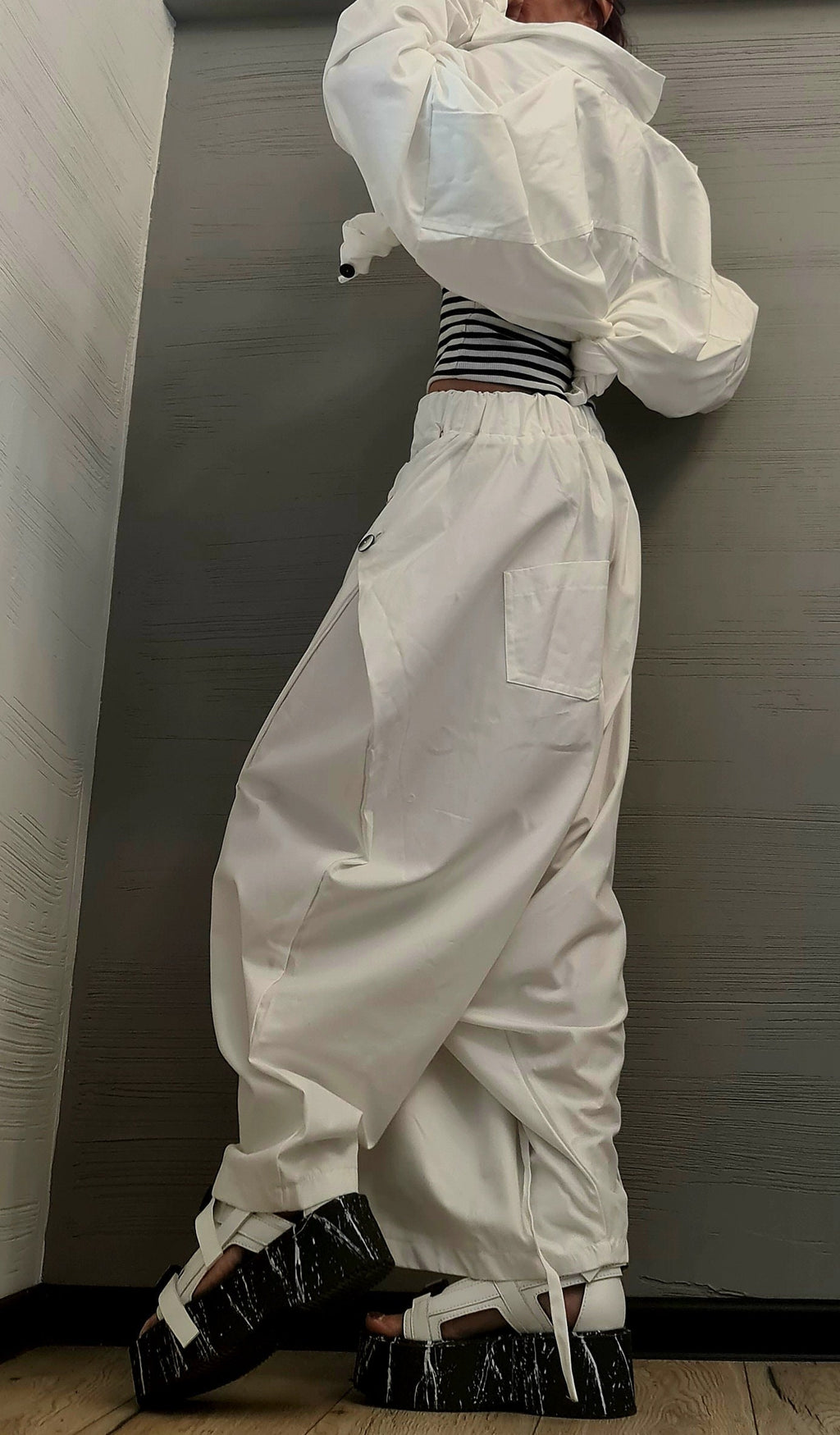 Extravagant Summer Set, Asymmetrical Top, White Trousers Skirt, Loose Pants, Extravagant Harem Pants, Avant-garde, Deconstructed