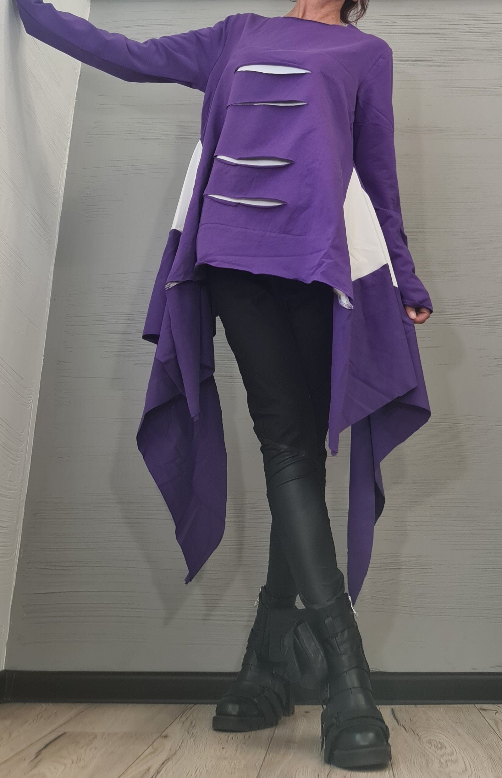 Avant Garde Tunic, Deconstructed Top, Loose Tunic, Asymmetric Blouse, Oversize Tunic, Long Sleeve, Black and White