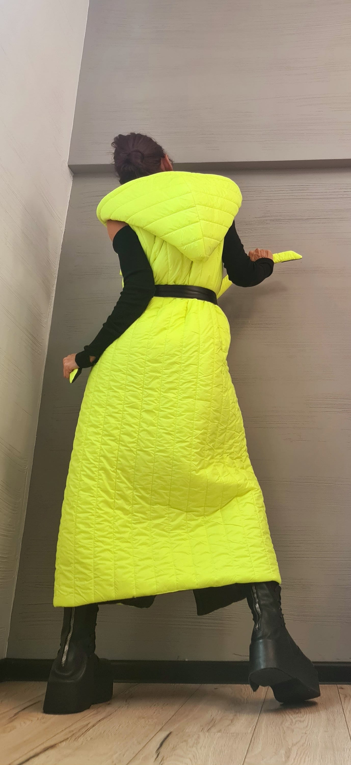 Winter Women Jacket Vest, Jacket two faces, Oversize Jacket, Extravagant Hooded Jacket, Avant Garde Clothing, Sleeveless jacket