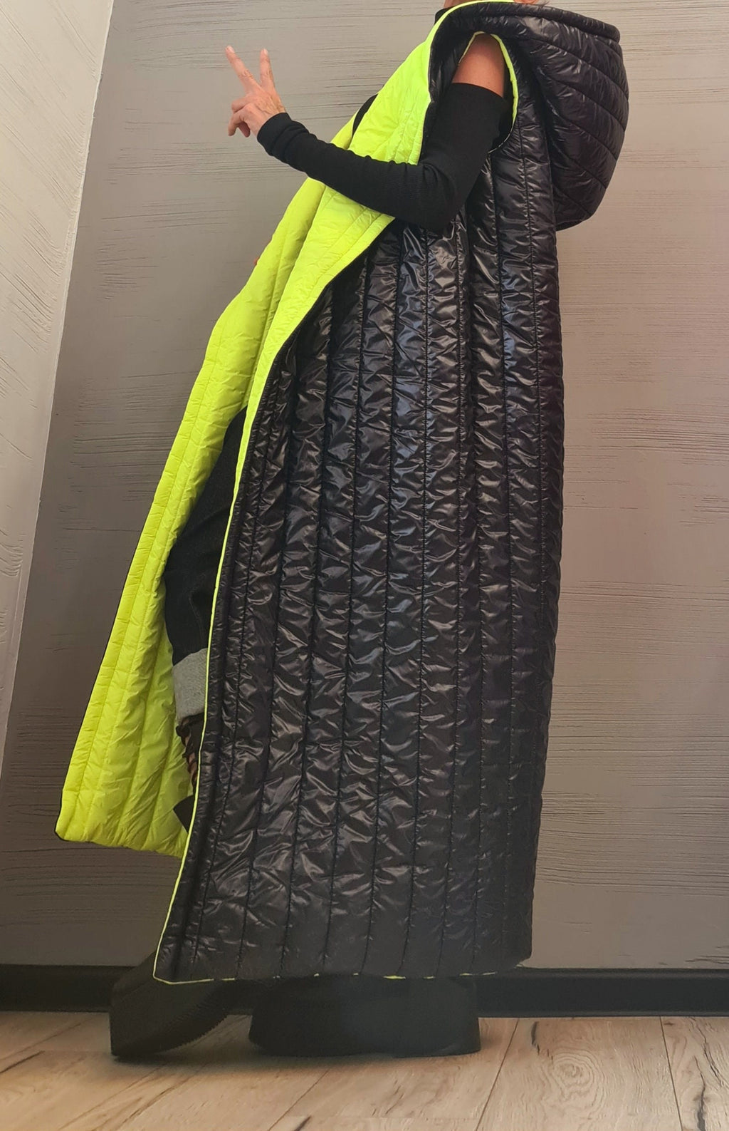 Winter Women Jacket Vest, Jacket two faces, Oversize Jacket, Extravagant Hooded Jacket, Avant Garde Clothing, Sleeveless jacket