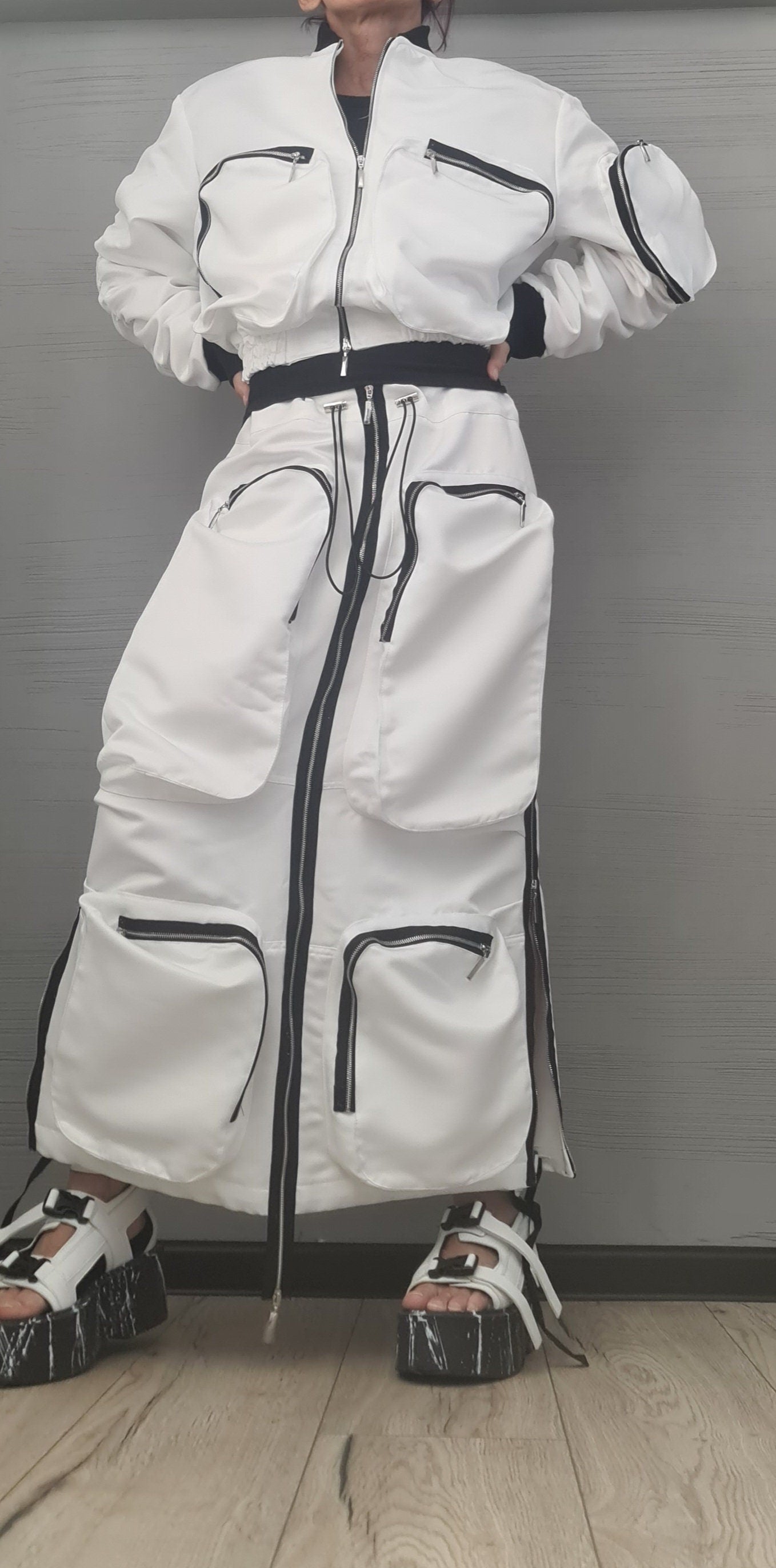 Extravagant Women White Costume, Deconstructed Avant Garde Skirt Outside Pockets, Sexy Skirt, Short jacket with large outer pockets