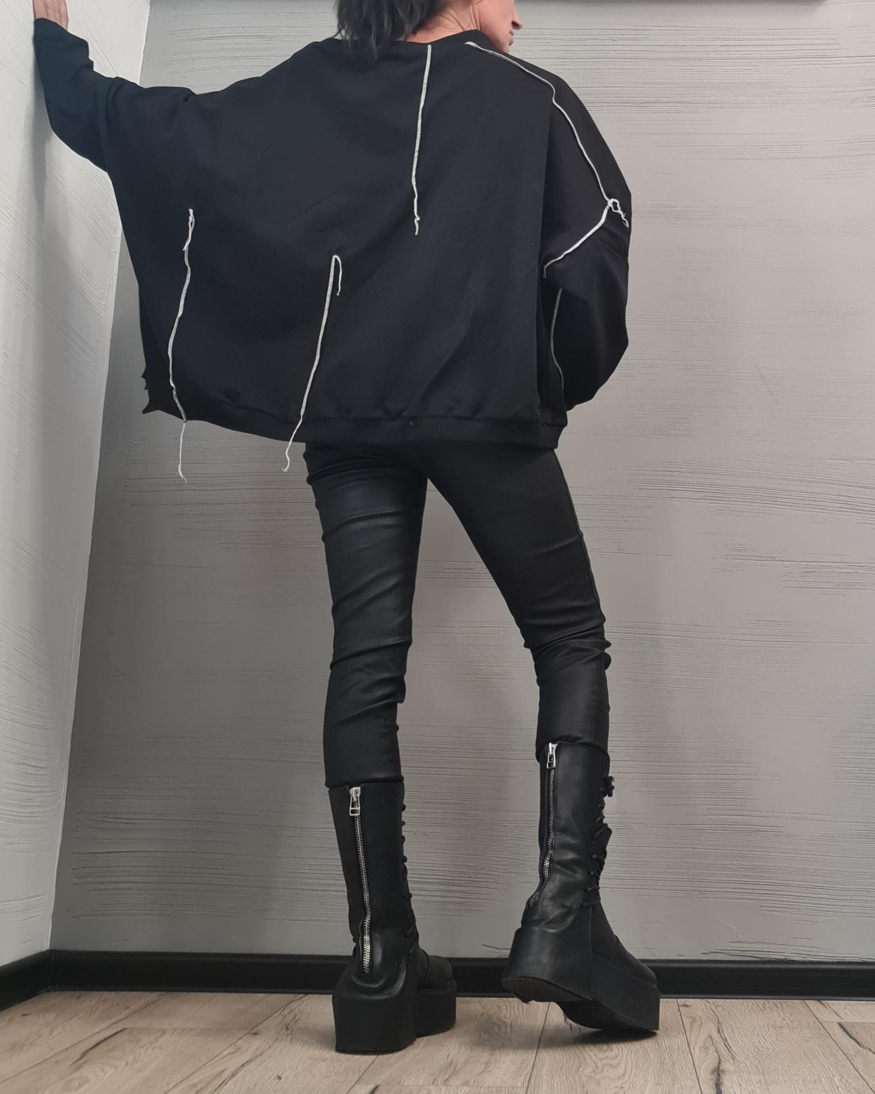 Asymmetrical tunic, Loose Tunic, Deconstructed Top, Long sleeve blouse