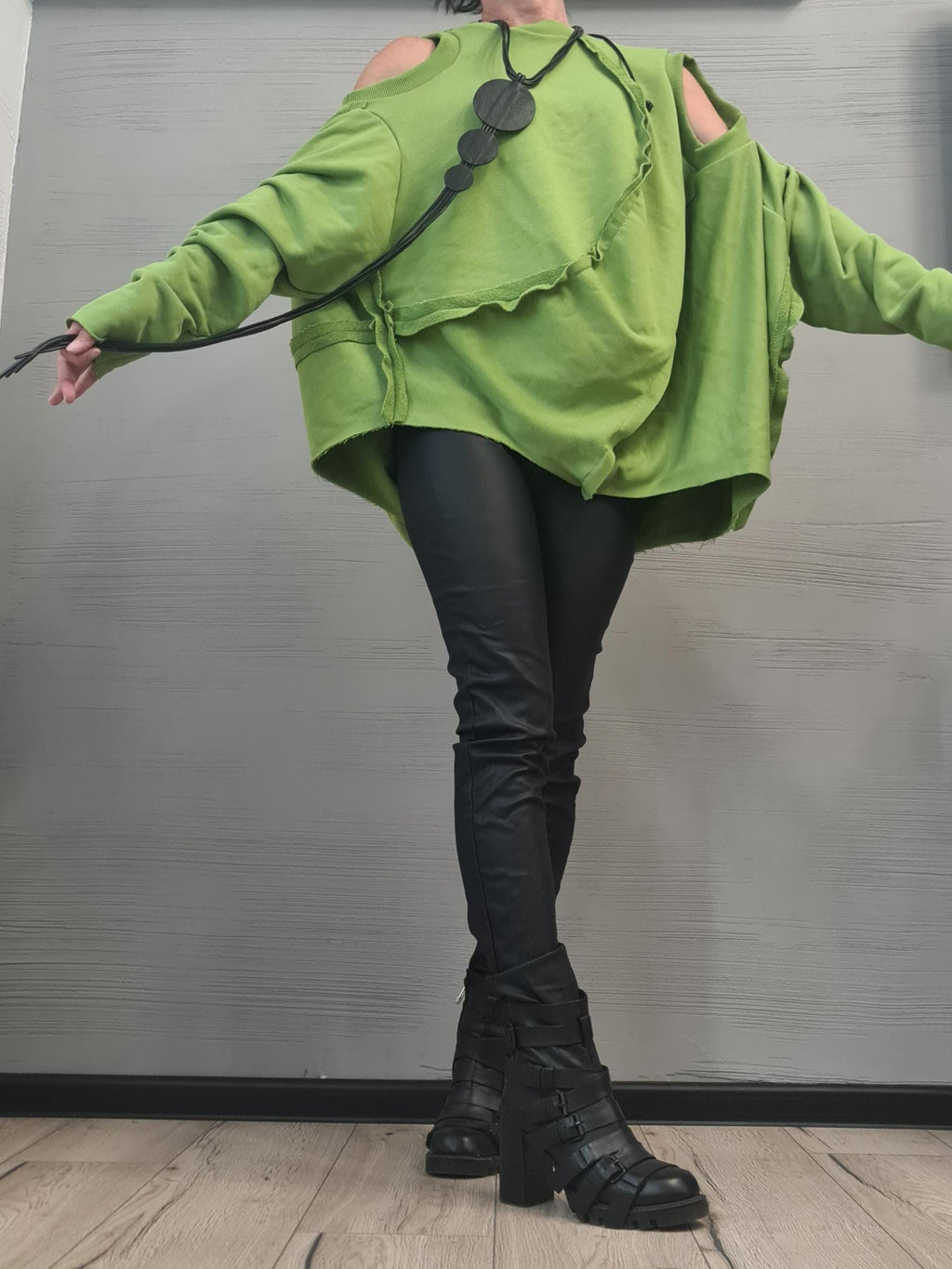 Long sleeves or sleeveless openings, Asymmetrical tunic, Avant Garde Tunic, Loose Tunic, Deconstructed Top, Gothic tunic,  DRESSSHOESCODE