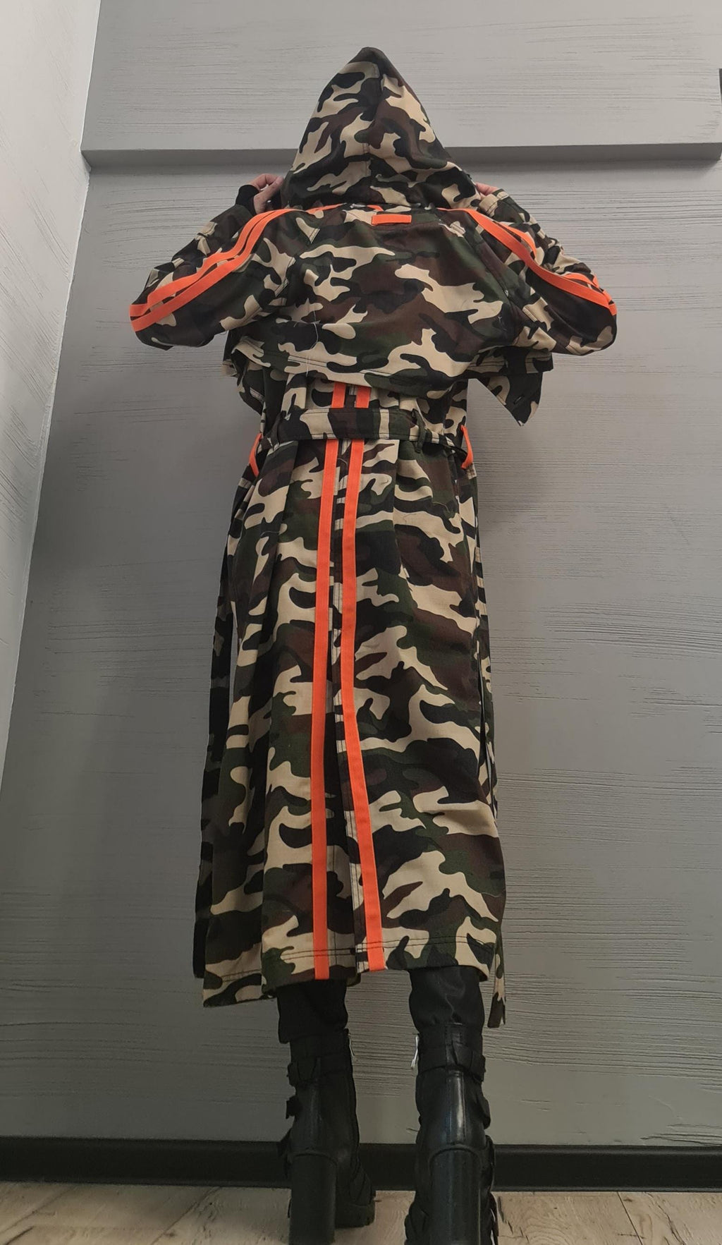 New collection Spring/Autumn Blazer, Two pieces - Long sleeveless Vest & Short Jacket, Extravagant Long loose hooded Camouflage Trench Coat