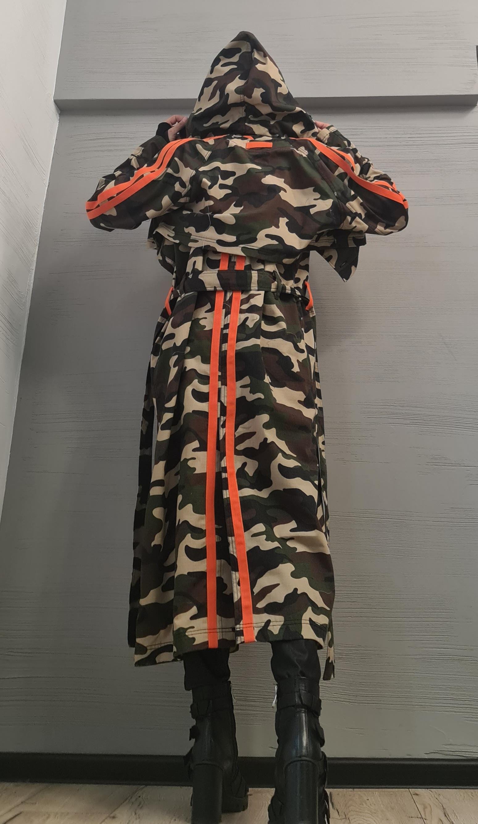 New collection Spring/Autumn Blazer, Two pieces - Long sleeveless Vest & Short Jacket, Extravagant Long loose hooded Camouflage Trench Coat