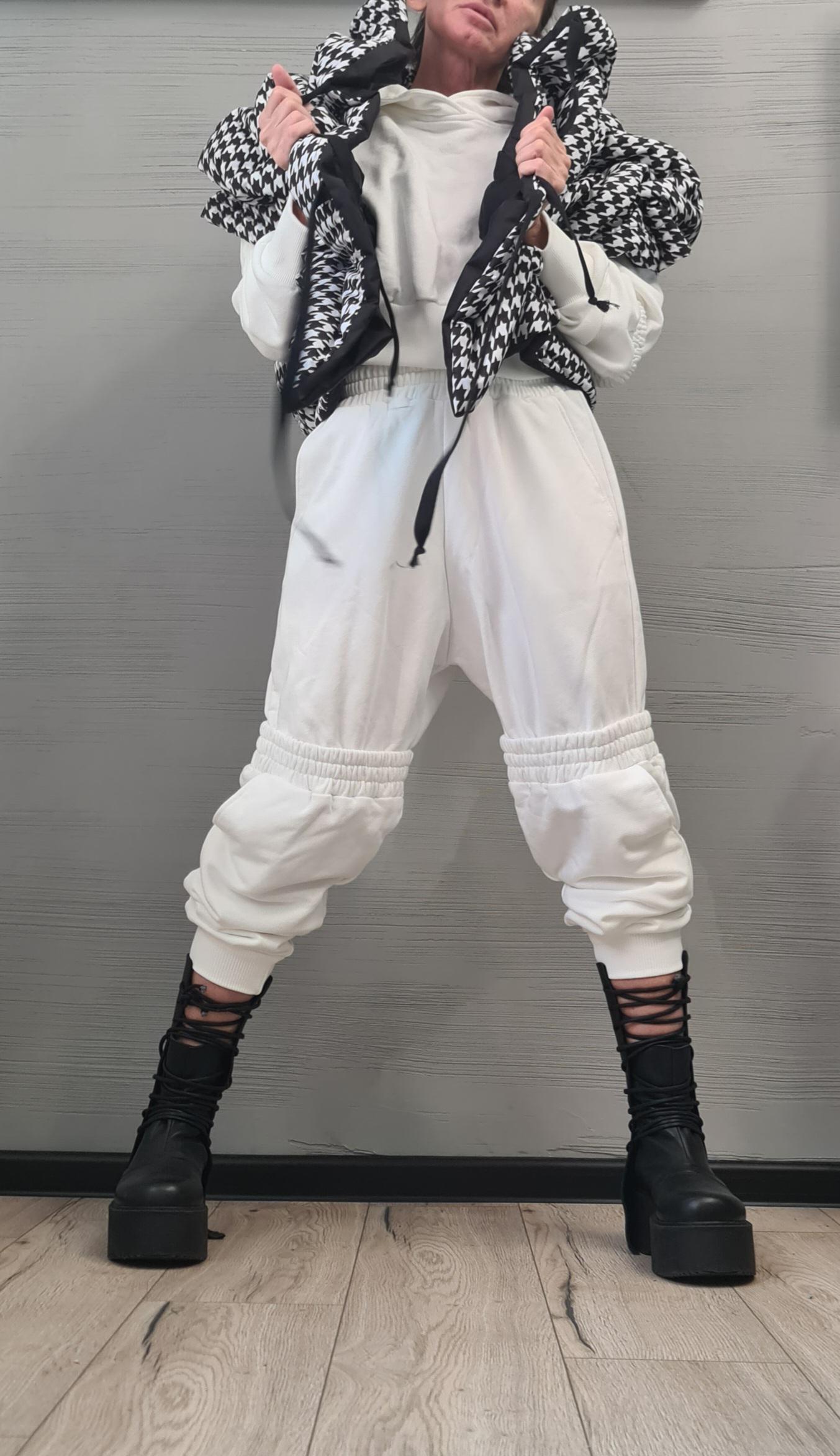 Black and White Pepita Extravagant Winter Jacket, Women Short Jacket, Sleeveless Jacket, Waterproof Jacket, Windproof Jacket, Puffer Jacket