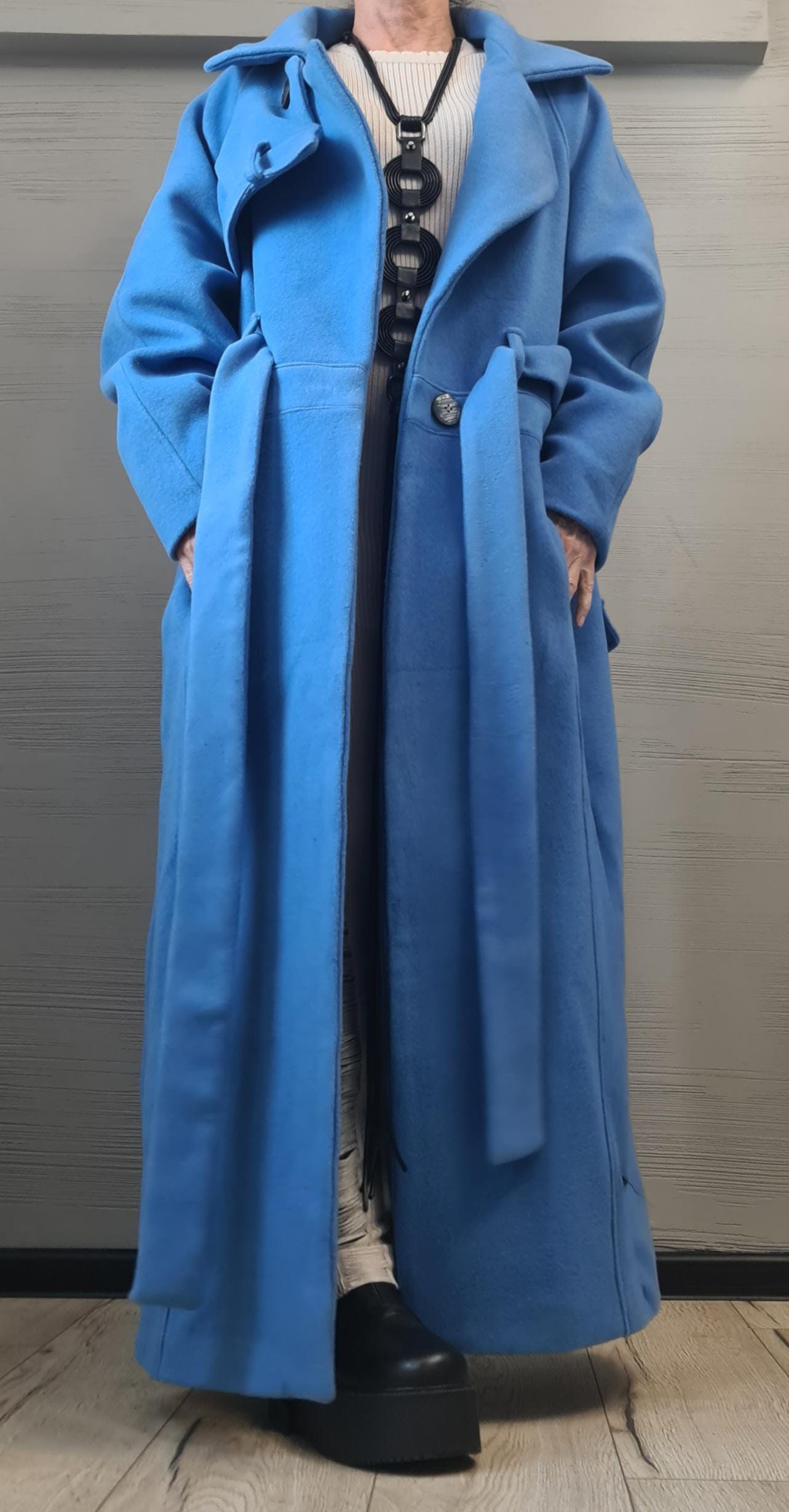 Focus PowerDesign Coat – 80s Inspired Oversized Wool Jacket – Statement Winter Outerwear with Strong Shoulders – XS to 5XL