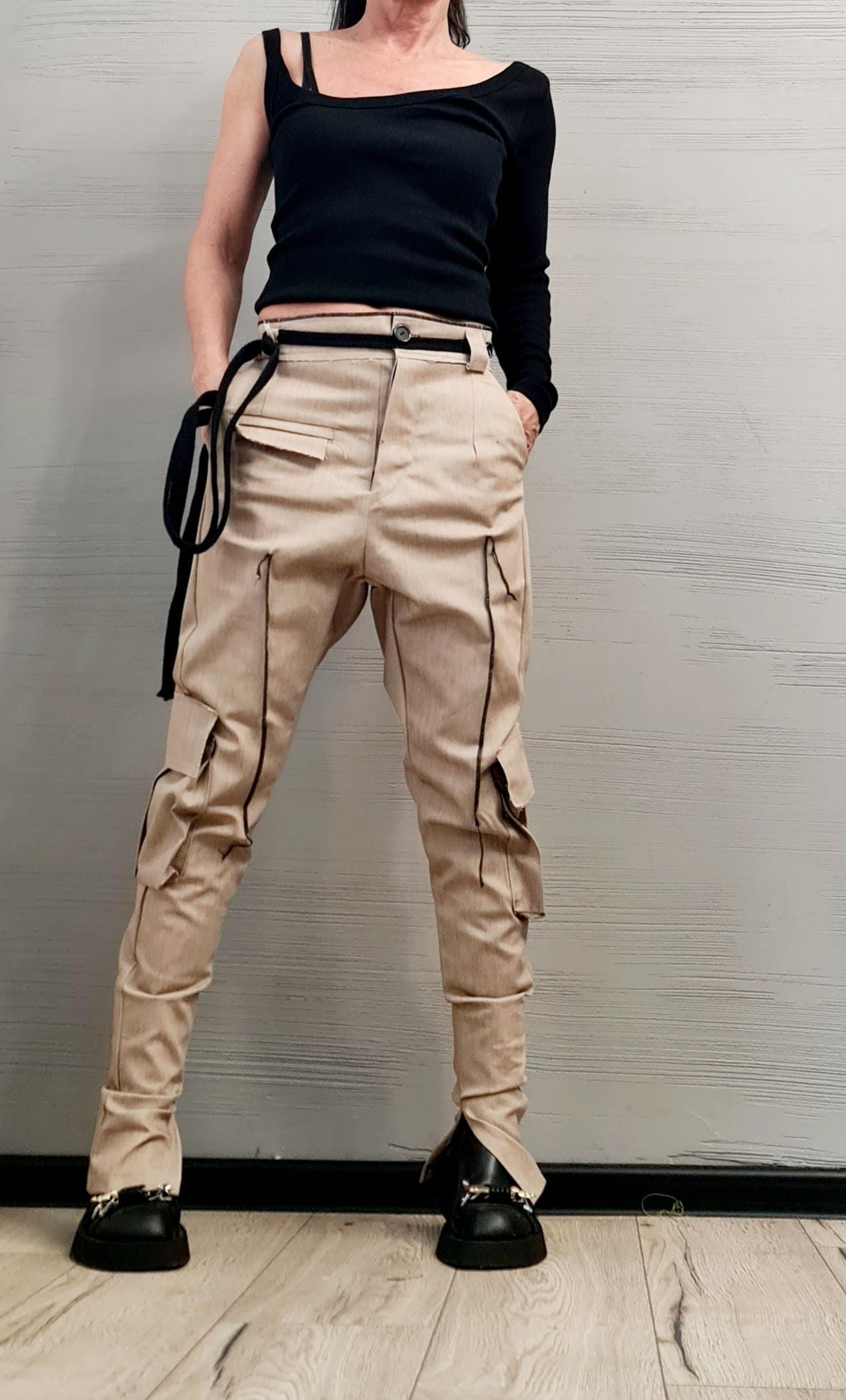 Extravagant Cargo Denim Pants, Fitted Sexy Casual Pants, Outer pockets, New collection DRESSSHOESCODE
