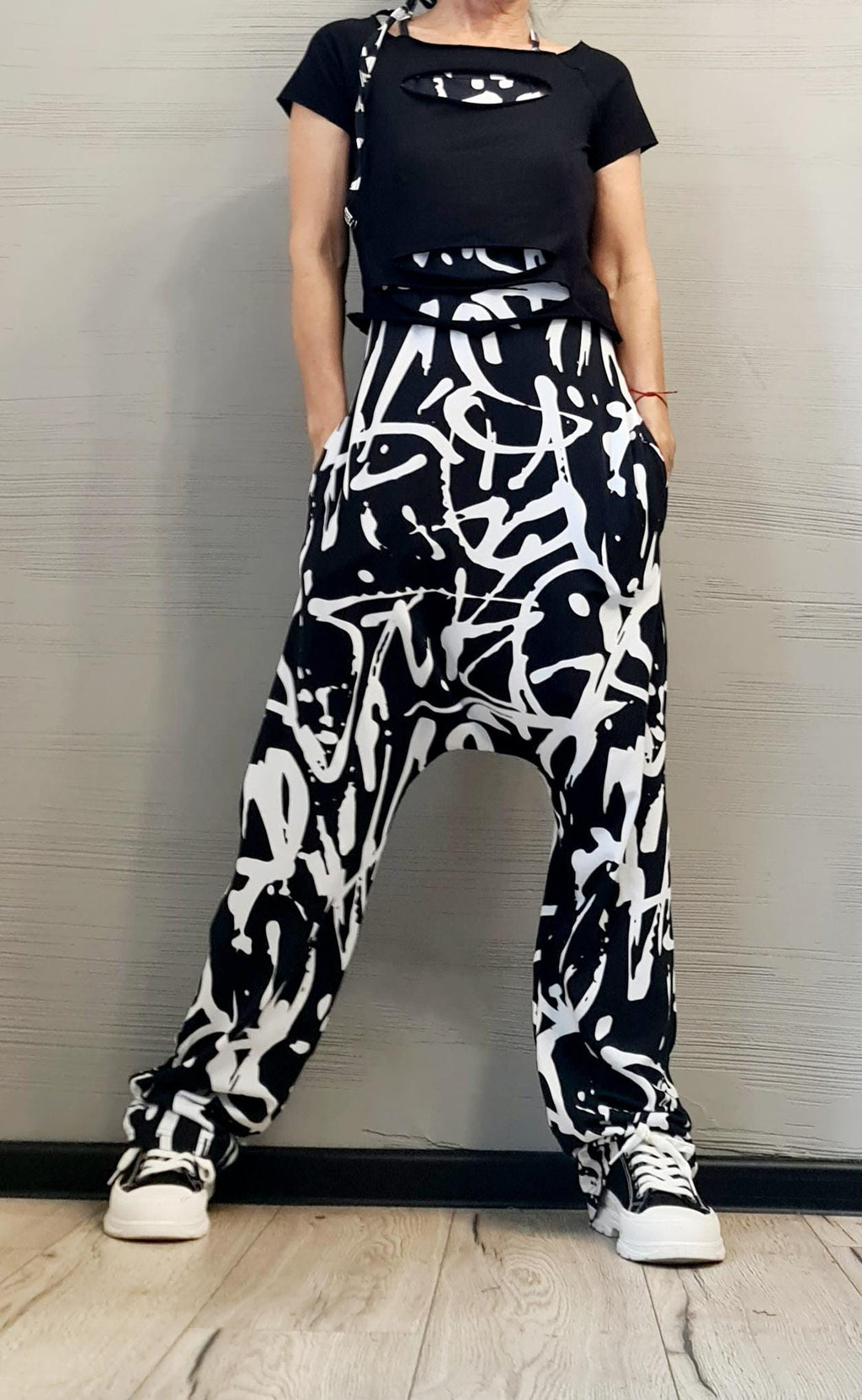 Black and White Graffiti Print Jumpsuit, Extravagant Harem Jumpsuit with Blouse, Loose Jumpsuit, Drop Crotch Jumpsuit, Gothic Jumpsuit
