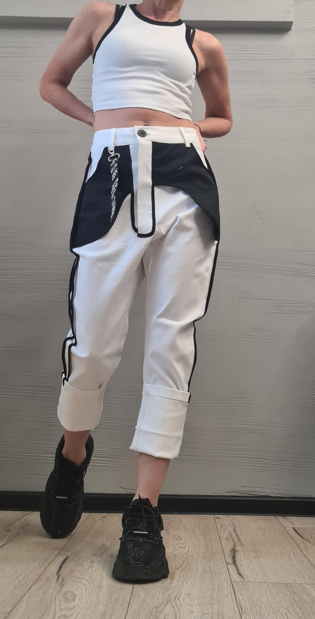 Black&Whit Denim Harem Pants - White Denim Cargo Pants – Trousers with External Pockets – Streetwear Contrast Design - Extravagant Pants