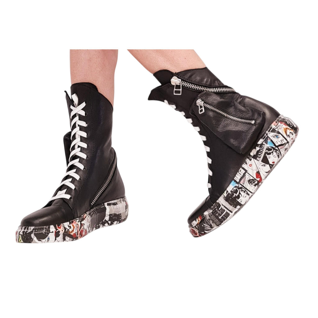 Unisex Black Leather Boots with Comic Sole, High Top Lace-Up Boots with Pocket Zipper, Handmade Shoes for Men and Women